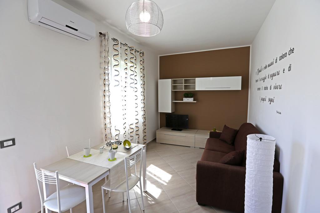 Ferienwohnung Le Zagare Lascari Exterior foto