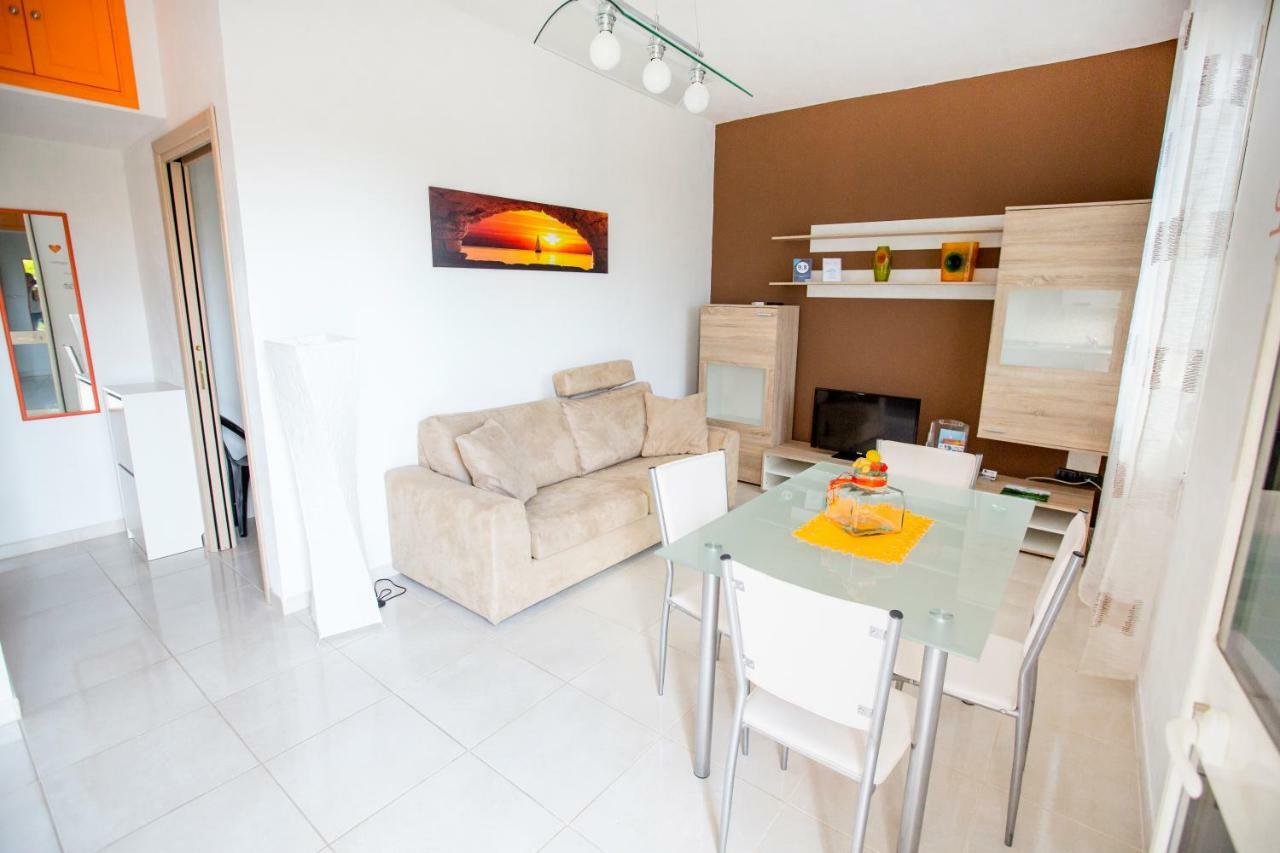 Ferienwohnung Le Zagare Lascari Exterior foto